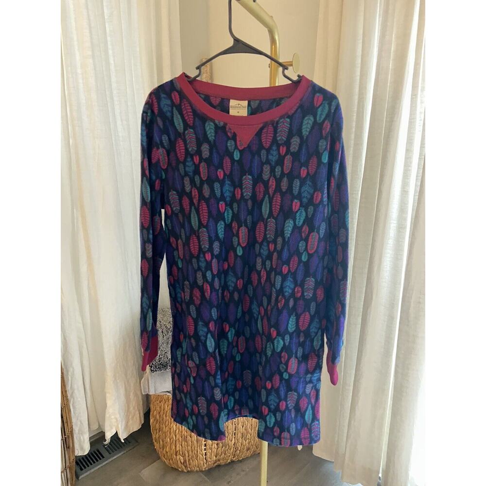 Mountains pink women’s night dress Size Medium